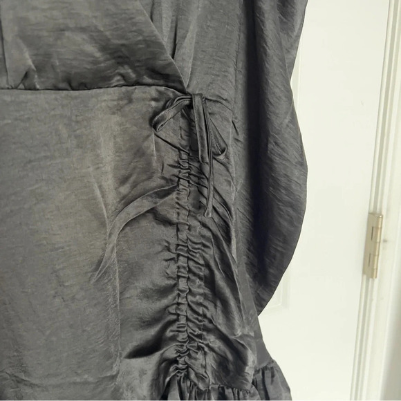 Steve Madden Nyla Long Sleeve Dress - Picture 8 of 14